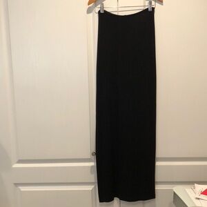 Women’s fitted skirt